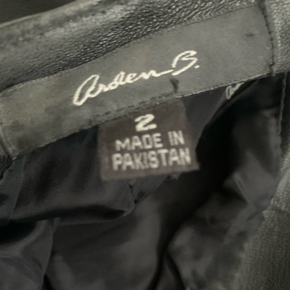 Vintage Floor Length Genuine Leather Maxi Skirt with Back Zipper - Picture 8 of 13